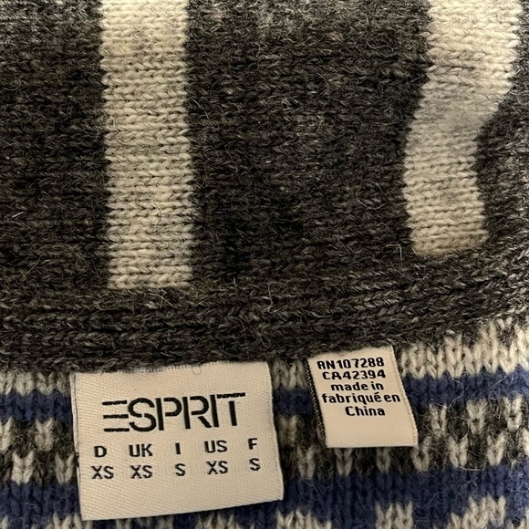 ESPRIT – Wool Blend Striped Cardigan (XS) - Picture 2 of 10